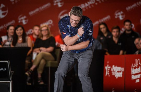 Chris Barnes Paces PBA Xtra Frame Lubbock Sports Open Qualifying