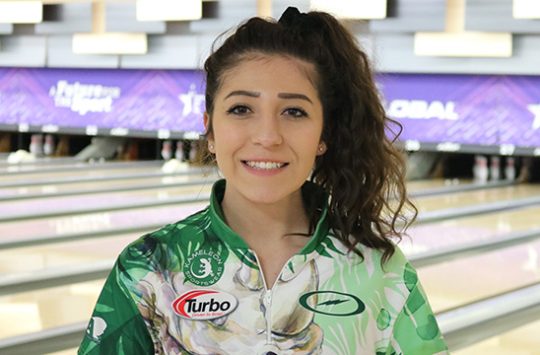 Defending Champ Julia Bond Among Undefeated in 2022 USBC Queens