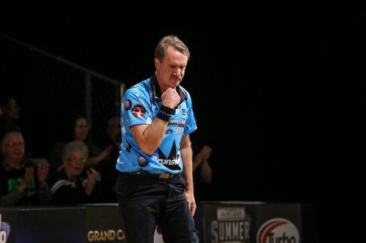 Walter Ray Williams Jr. will try to complete his quest for 100 combined PBA titles on the Shark Championship TV finals.