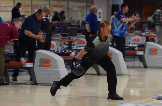 Mark Williams Goes 5-1 in Match Play to Lead PBA60 Dick Weber Championship