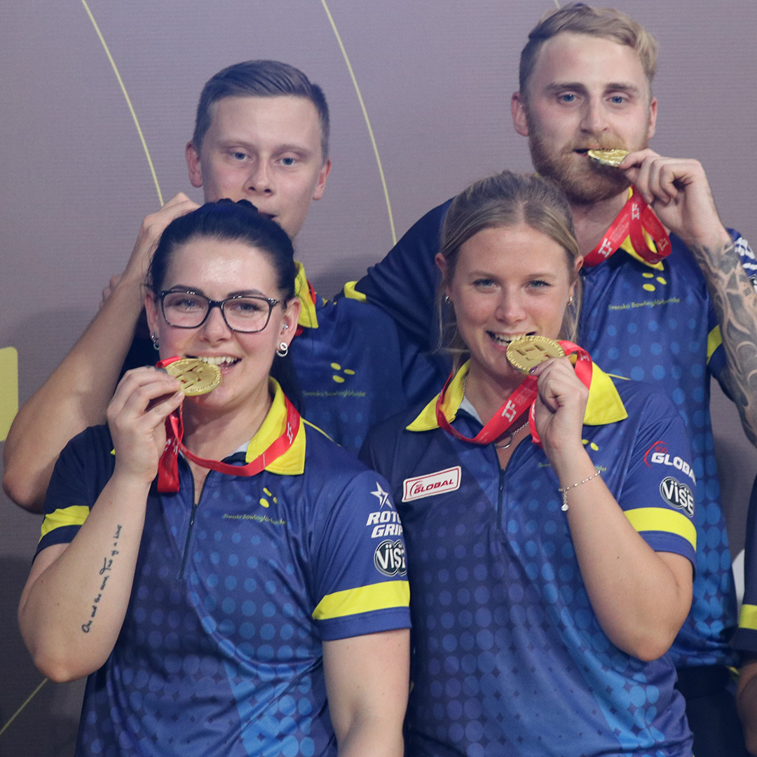 Sandra Andersson (left) helped Sweden win the mixed team gold at the IBF Super World Championships