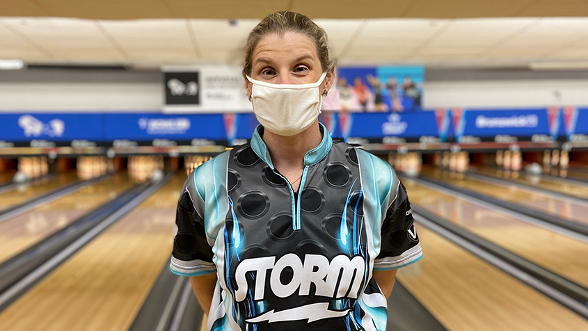 Kulick paces field after two rounds at 2021 PWBA Lincoln Open