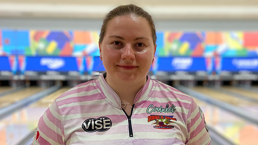 Bulanova leads opening day at 2021 PWBA Greater Nashville Open