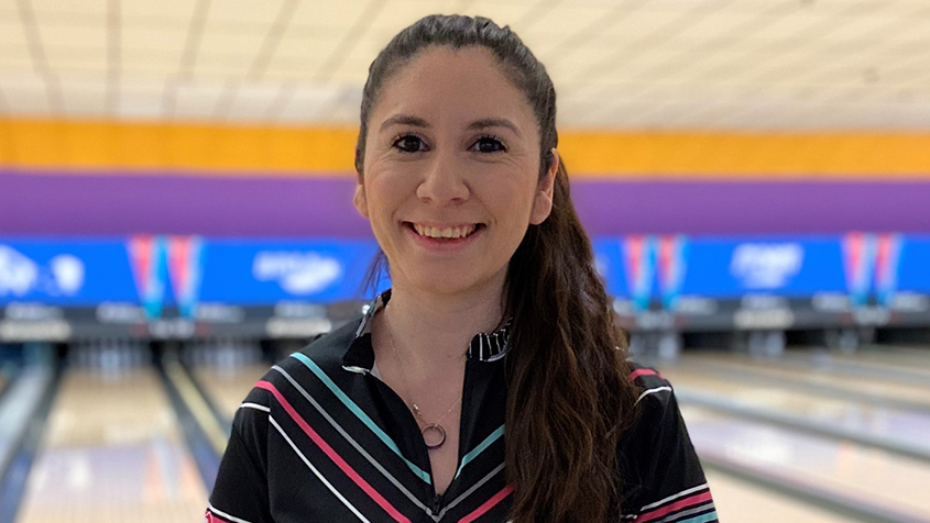 Zavala rolls to lead on opening day of 2021 PWBA BVL Open