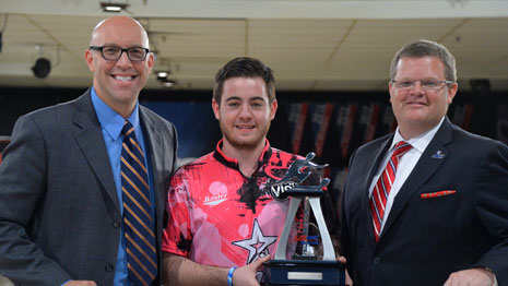 Simonsen makes history with win at 2016 USBC Masters