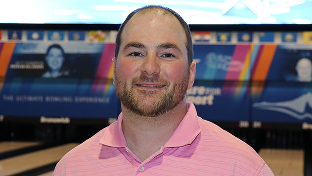 New York bowler takes singles lead at 2018 USBC Open Championships