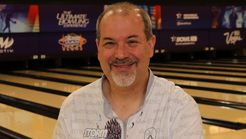 Virginia bowler celebrates 300 game with family at 2022 USBC Open Championships