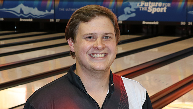 Illinois bowler honors family with 300 at 2018 USBC Open Championships