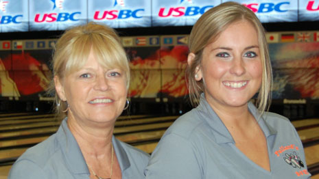 Indiana bowlers sneak into lead at 2015 USBC Open Championships