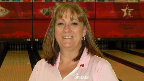 Oregon bowler takes Emerald lead at 2016 Women&amp;amp;#39;s Championships