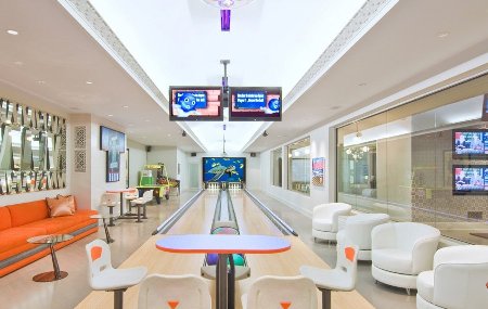 MansionBowling450x285